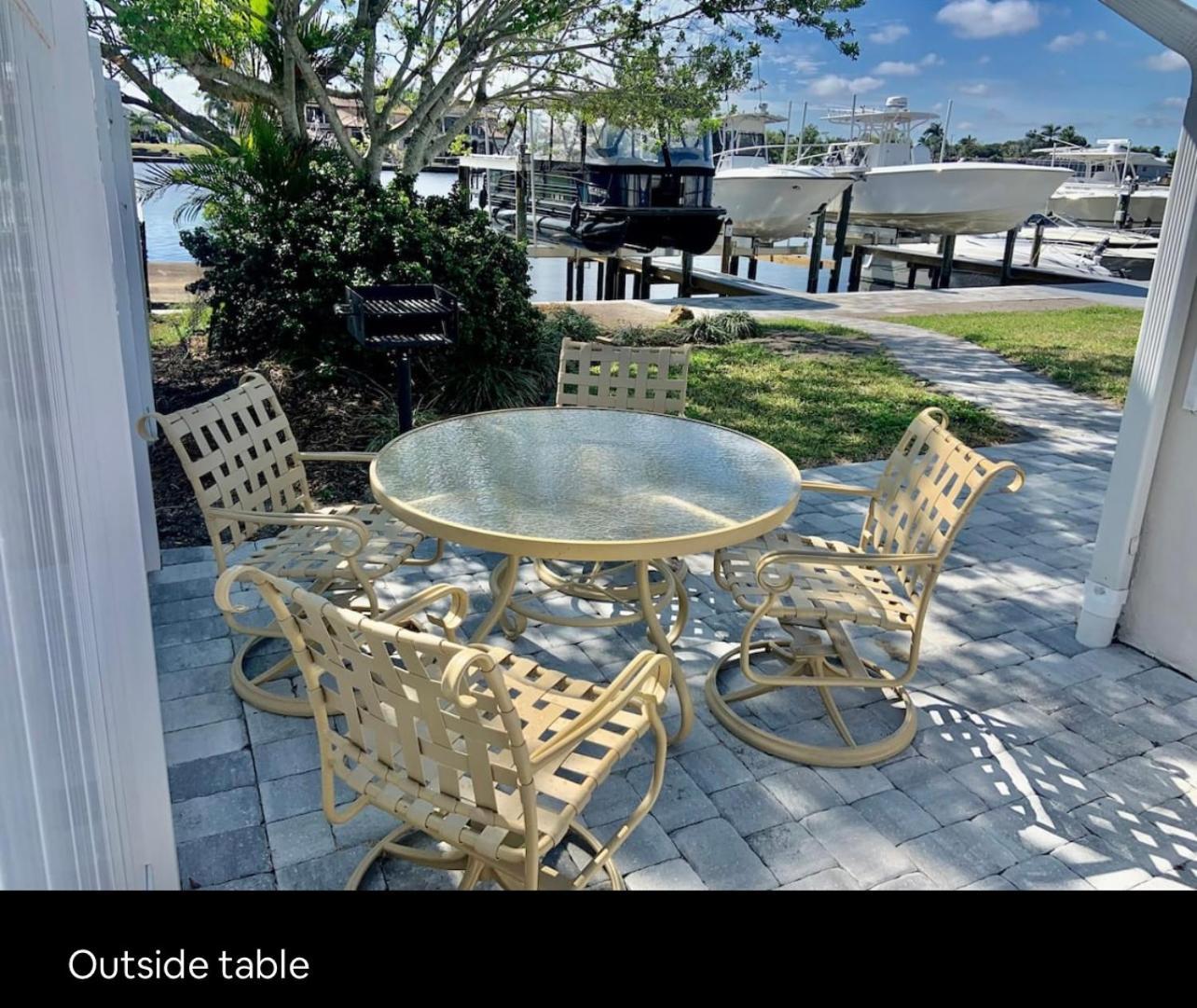 Cheerful Home With One Bedroom Cape Coral Extérieur photo