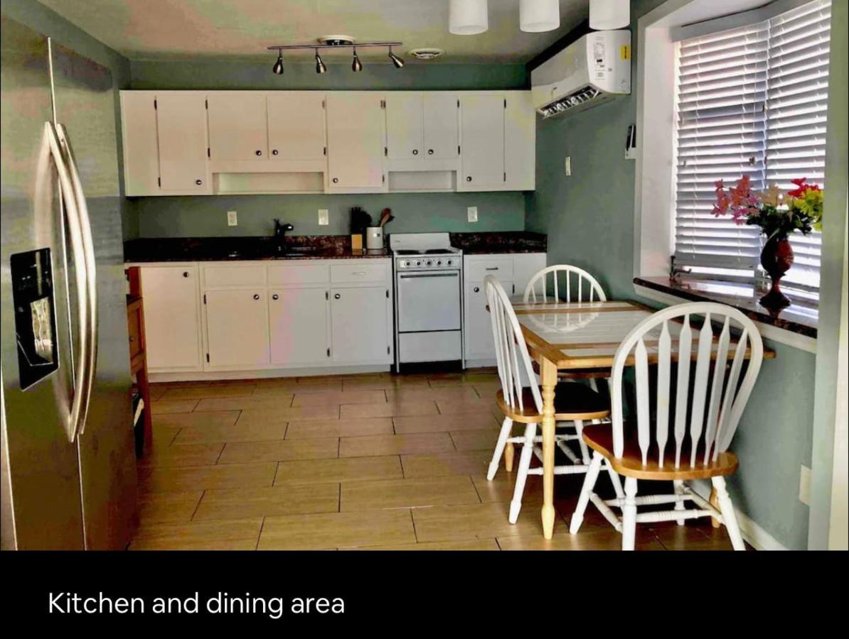 Cheerful Home With One Bedroom Cape Coral Extérieur photo